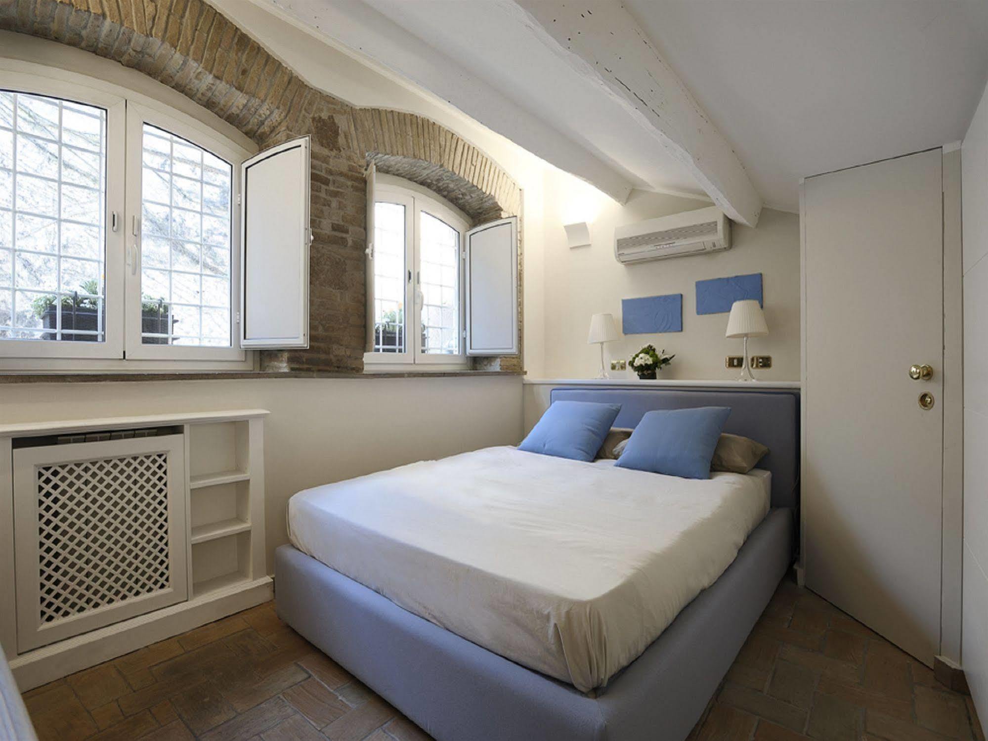 Antiche Residenze Romane Navona Dış mekan fotoğraf